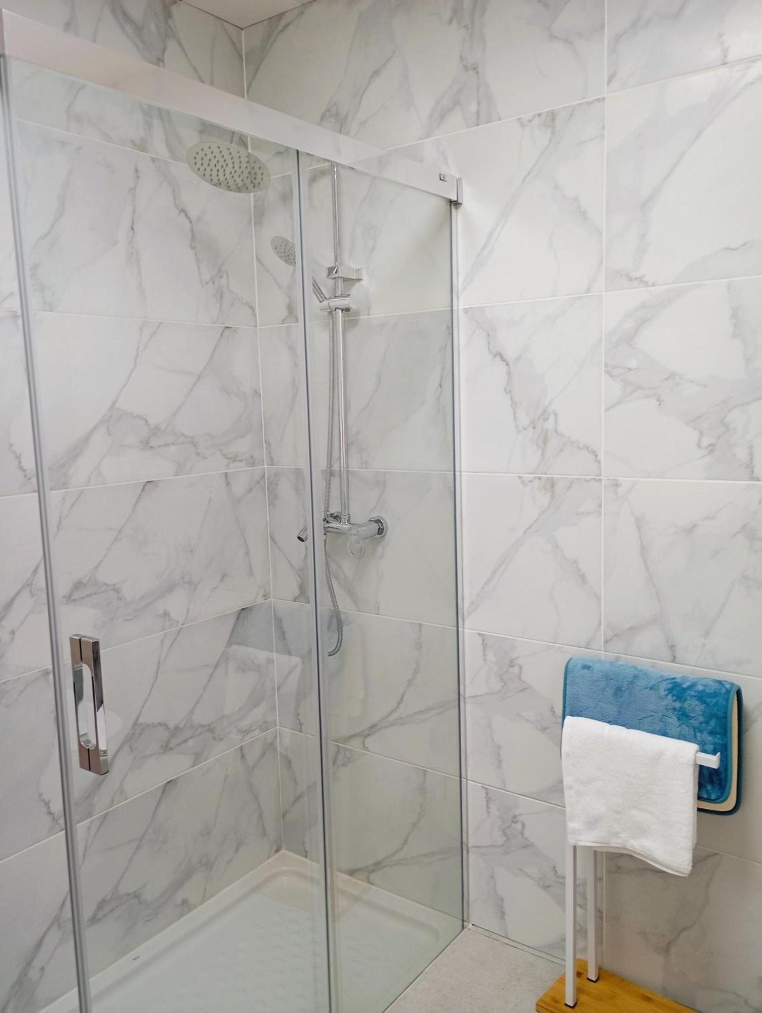 Moderno Apartamento En La Luz Малага Экстерьер фото