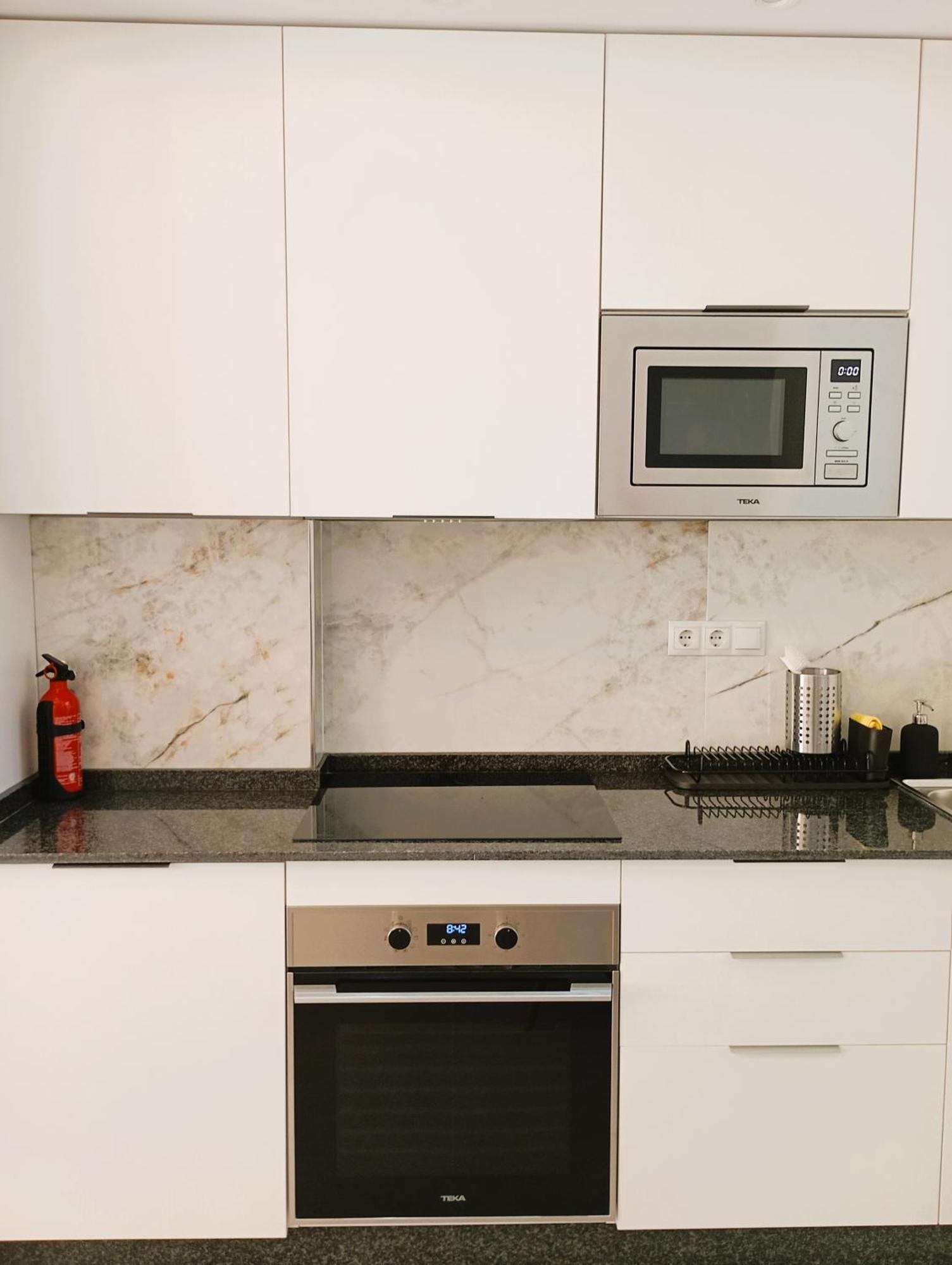 Moderno Apartamento En La Luz Малага Экстерьер фото
